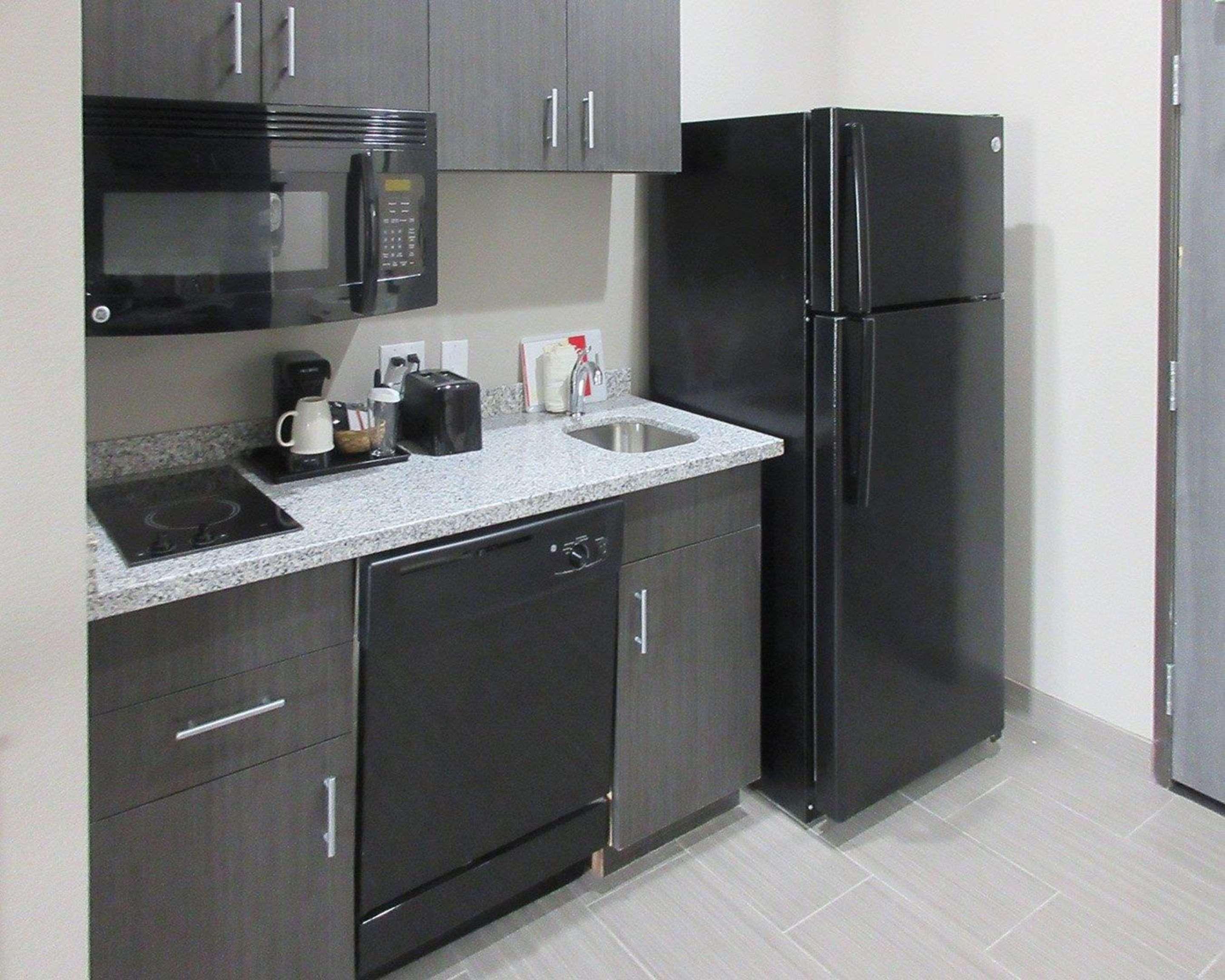 Mainstay Suites Odessa Εξωτερικό φωτογραφία