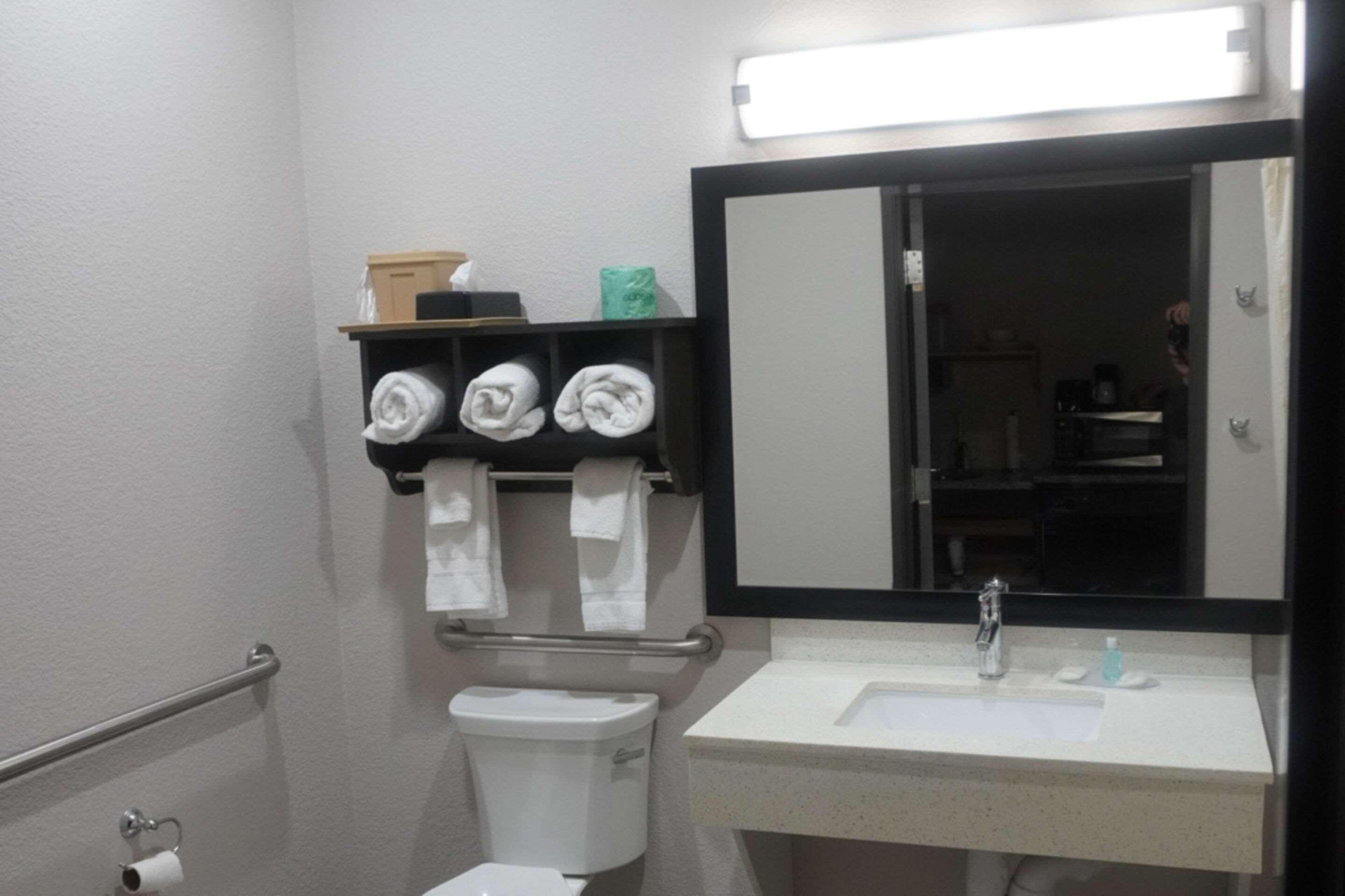 Mainstay Suites Odessa Εξωτερικό φωτογραφία